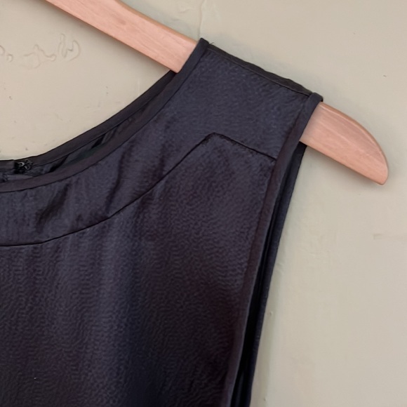 J.Crew | Silk jacquard sleeveless sheath dress | Black | Size 6 - Picture 6 of 8